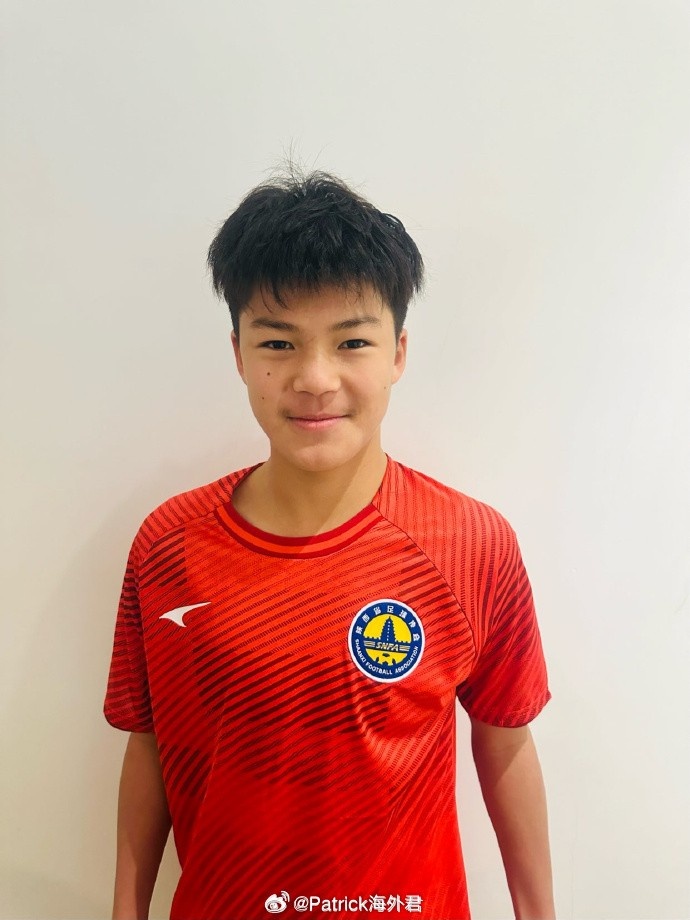 博主：劉凱源本賽季西班牙加泰U16優(yōu)選聯(lián)賽首發(fā)18次，已打入9球