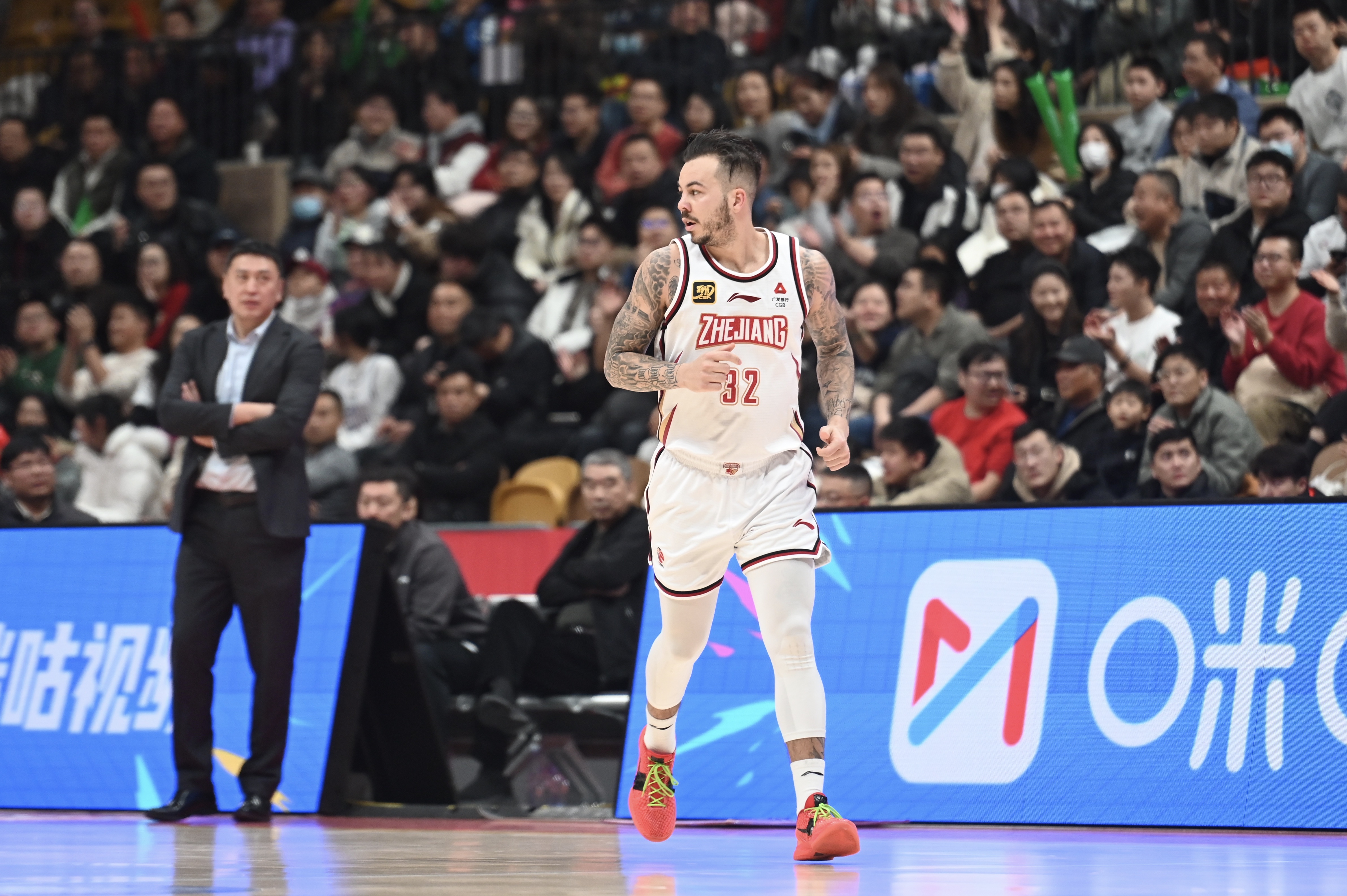 得分爆炸力！約克23中13得34分2板8助4斷 三分11中6
