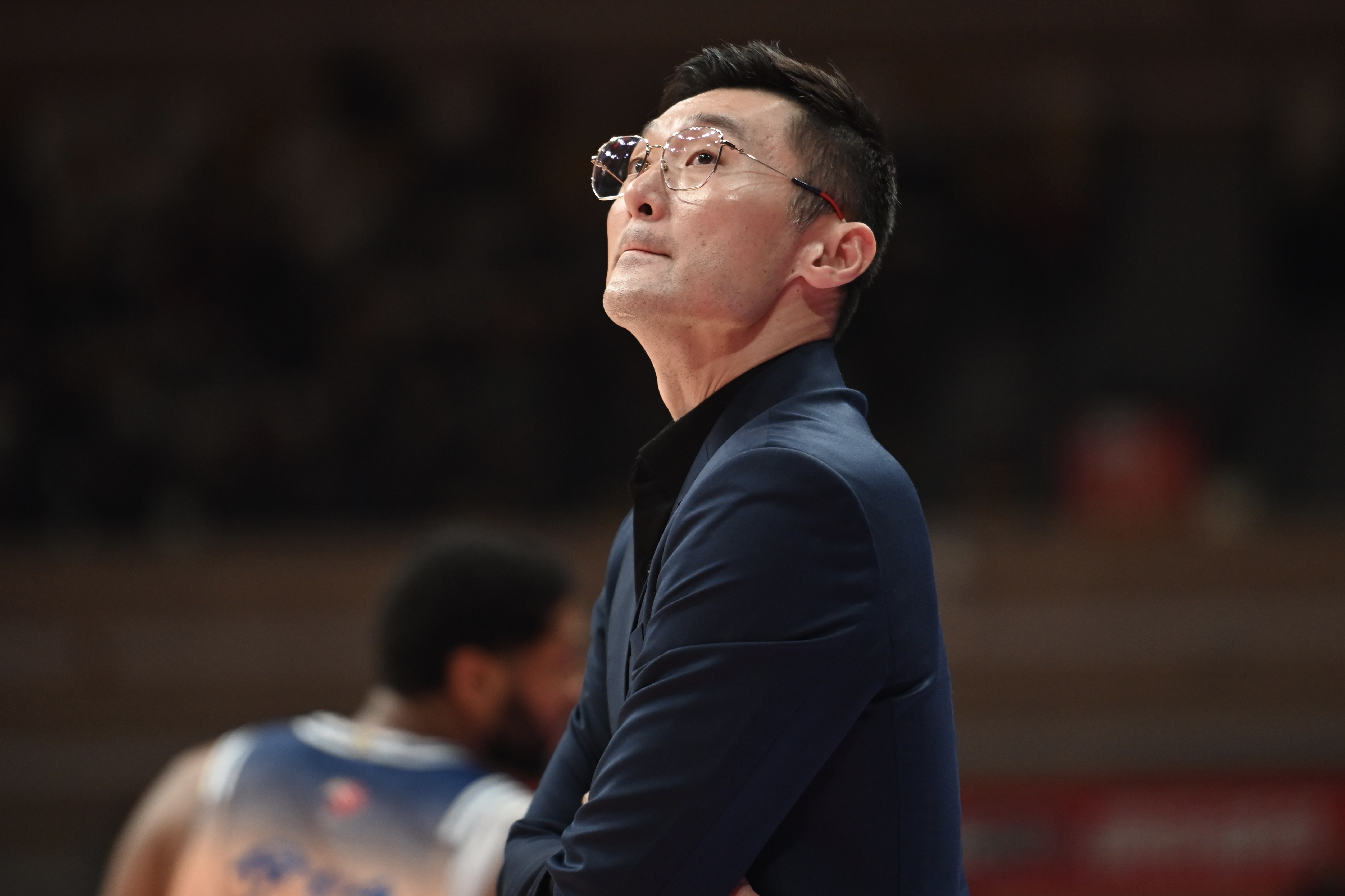 直接拉開(kāi)分差！新疆次節(jié)31-15凈勝深圳16分 開(kāi)局轟20-0