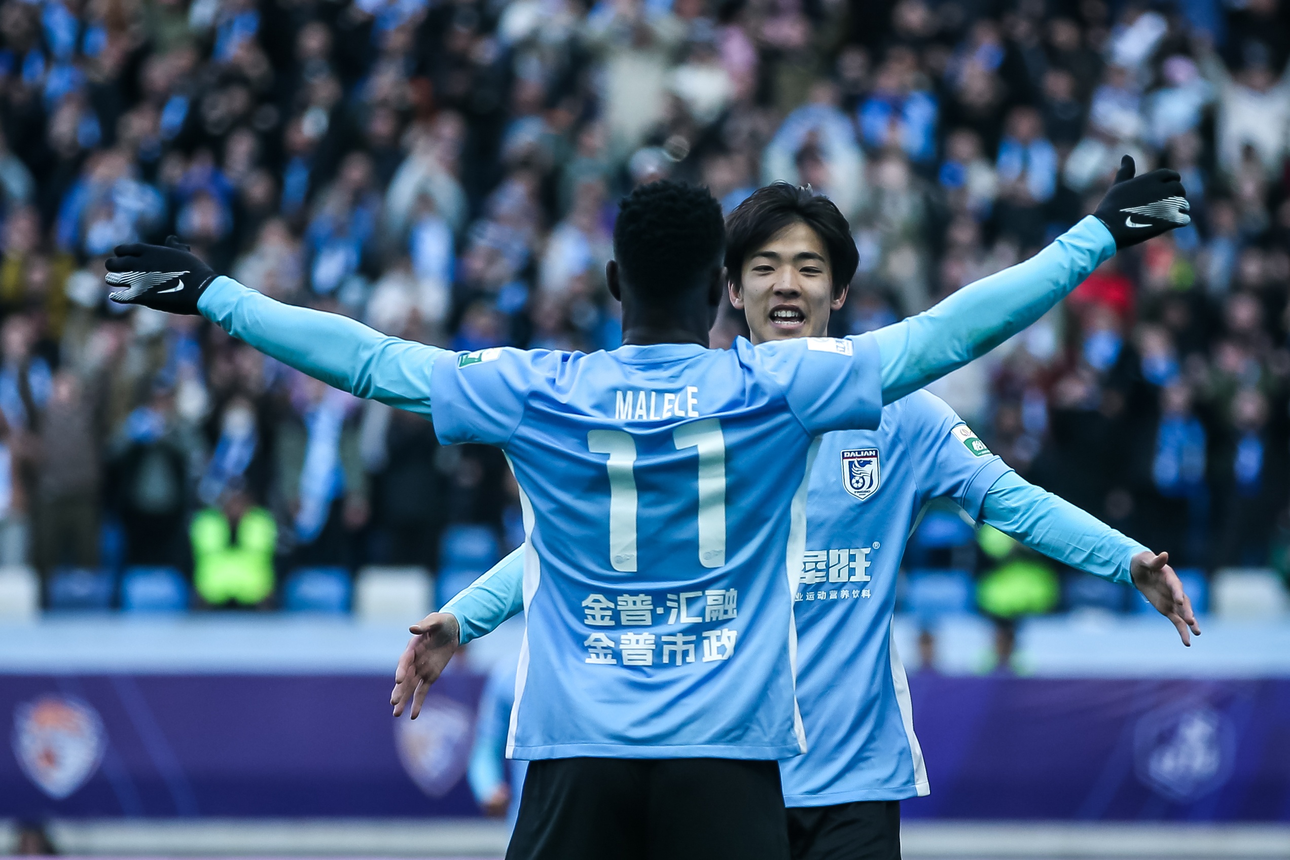 青春風暴刮起來！19歲朱鵬宇&18歲王鈺棟處子球 19歲李新翔1射2傳